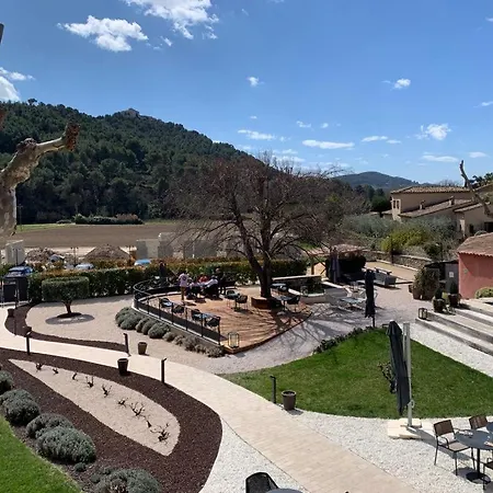 Mas Des Avelines Villa