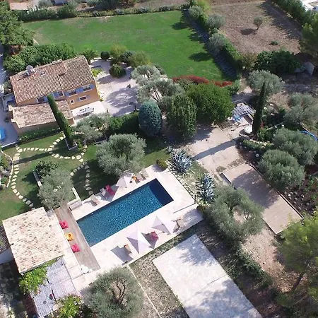 Mas Des Avelines Villa *
