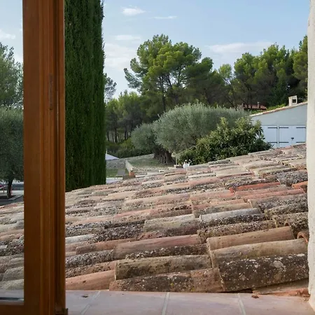 Mas Des Avelines Villa *